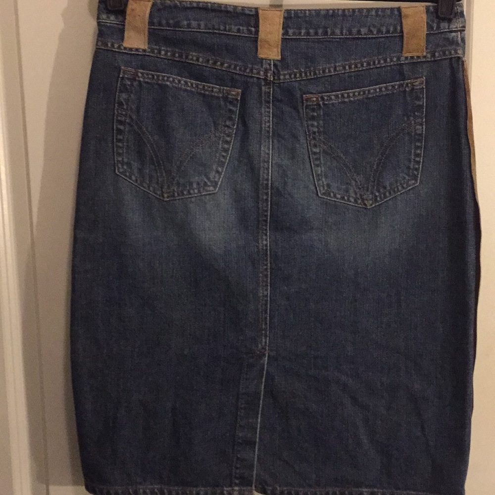 💥DOLCE & GABBANA VINTAGE DEMIN & SUEDE SKIRT - Picture 2 of 8